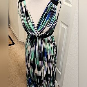 Maggy London V-Neck Maxi Dress Size 10